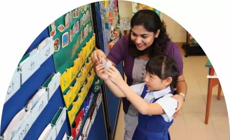 新加坡留学| 面对孩子补课贵新加坡是怎么解决