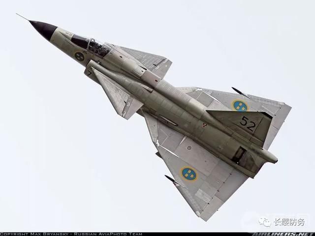 印度光辉战机要装鸭翼变身歼20:风洞试验已完