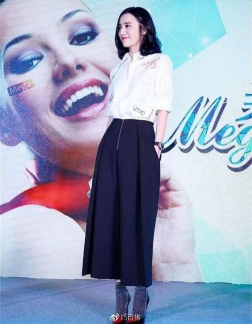 夏天阔腿裤如何搭配上衣?三种穿搭方案,让你穿