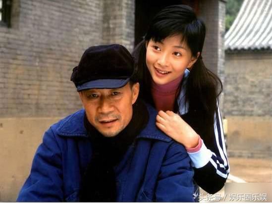 38岁殷桃享正营级待遇,前夫被判10年,二婚嫁大