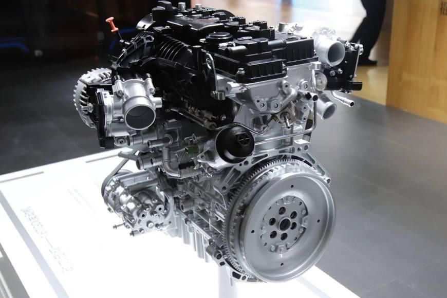 振奋人心,大批量奇瑞1.6T发动机正式下线,国产