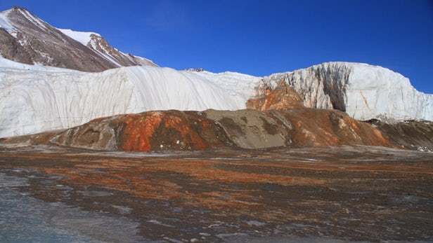 百万年历史的盐水揭开南极