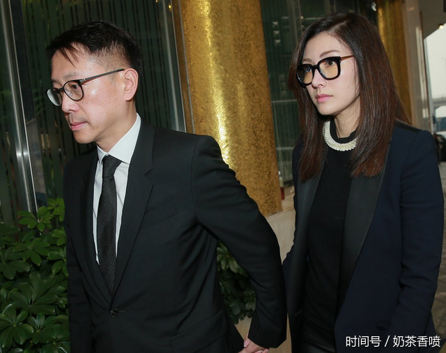 香港商人胡家骅出殡老友来送最后一程