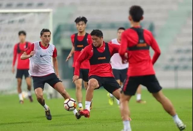 上港权健出战亚冠资格赛 中超球队新赛季首秀