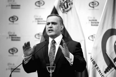 涉嫌协助攻击本国货币汇率 委内瑞拉最大私立