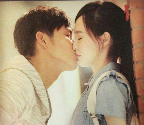 明星吻戏: 杨幂赵丽颖最大胆! 鹿晗只敢吻额头
