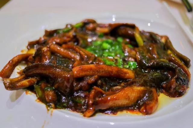 上海这家150年的本帮菜馆,好吃又便宜,而且还