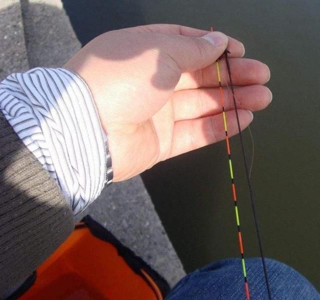 冬季钓鱼精准调漂找底,一看就会!