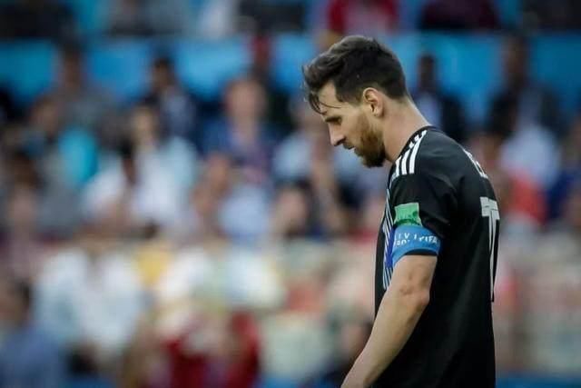 33万人的小国也有足球强队!梅西颜面扫地,冰岛