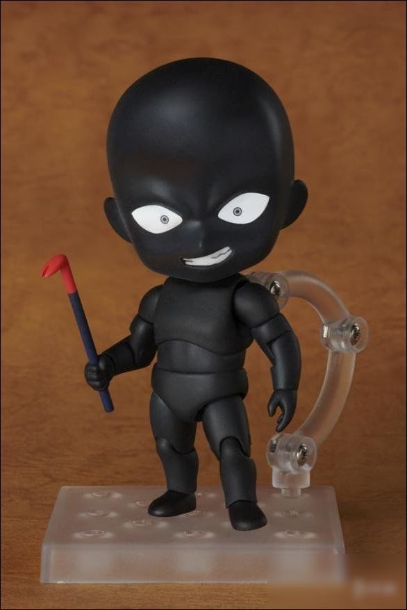 《名侦探柯南》黑衣人手办公布 咸鱼翻身把歌