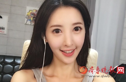 熊猫tv主播申仙娥是谁 大长腿妙曼舞姿媚态横生