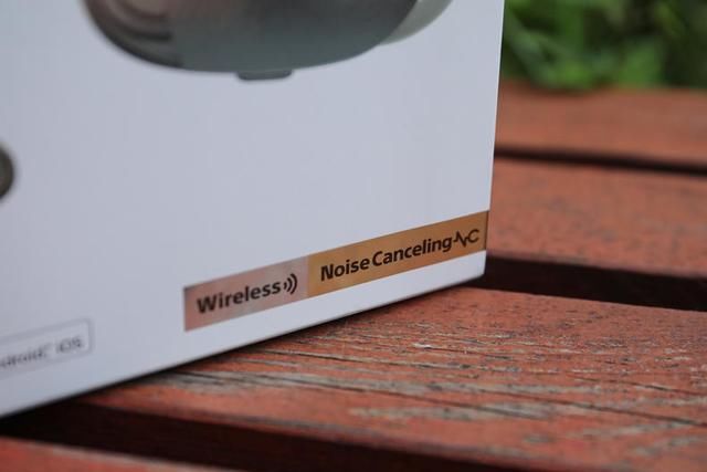 挑战苹果AirPods!体验索尼全无线耳塞降噪豆