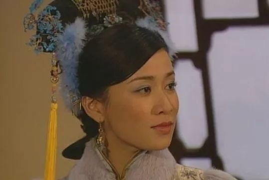 包养男星?插足恋情?佘诗曼至今感情无着落,竟