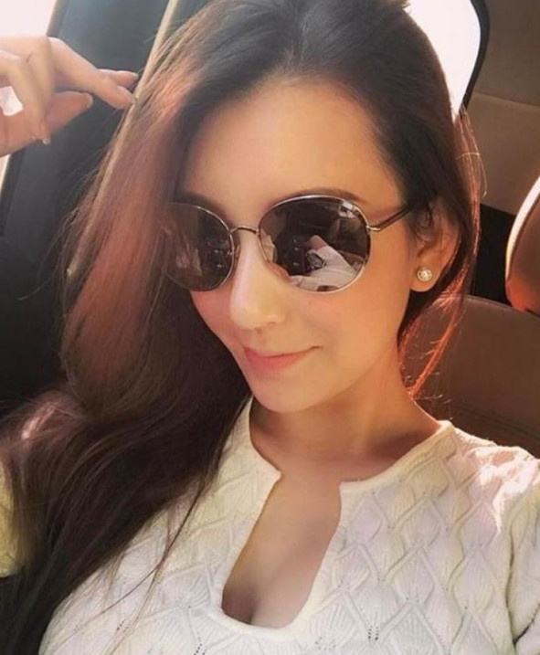 方媛深夜晒饼 网友关心希望注意饮食