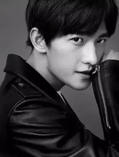 男星公开女友标准,杨洋喜欢大长腿,黄子韬回答