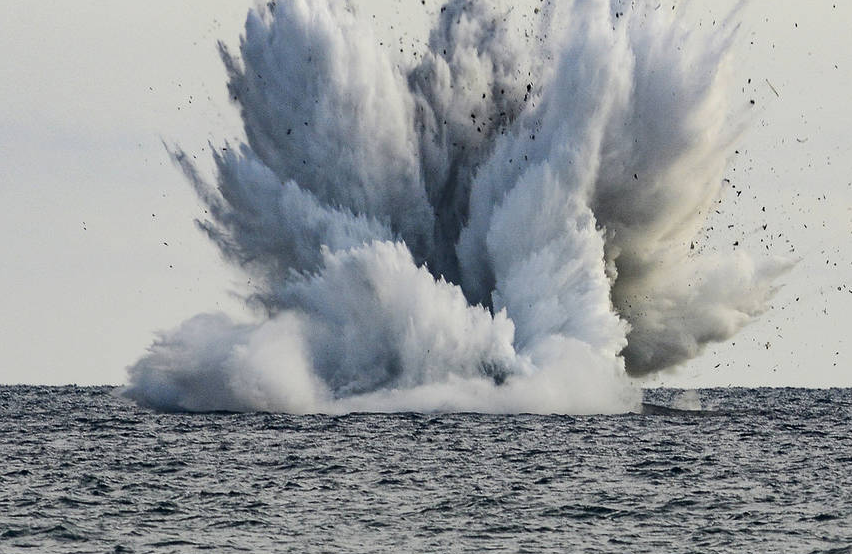 意大利飞行表演空军战斗机坠海 飞行员遇难