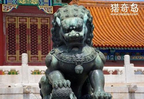 故宫三处不宜拍照,最好不要去拍铜狮子(也别摸