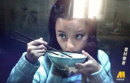 李小璐晒儿时剧照 那些童星长大后都变成什么