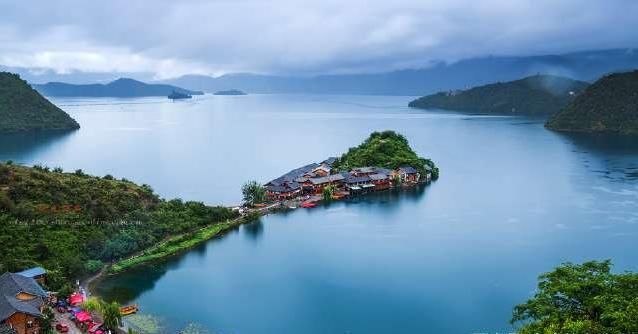 清清丽江水,温和柔美的让人沉醉,悠悠街道记录