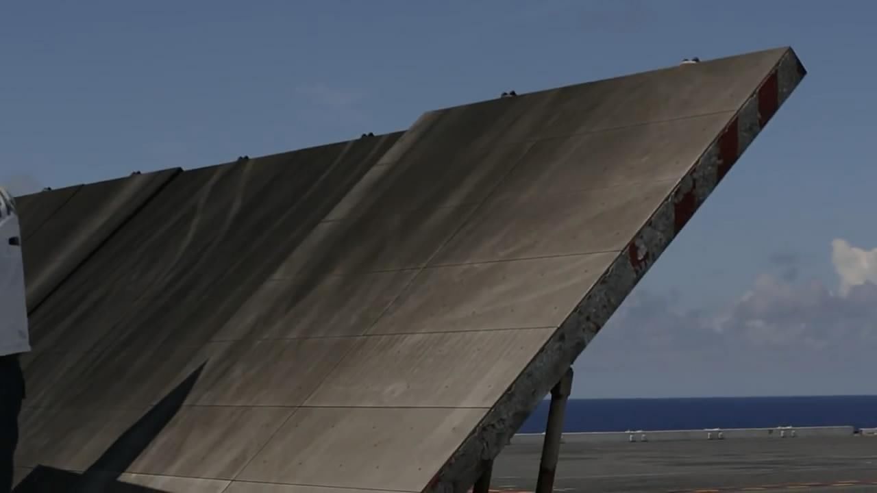 洛马展自研MQ25无人机方案 扩展F35作战半径