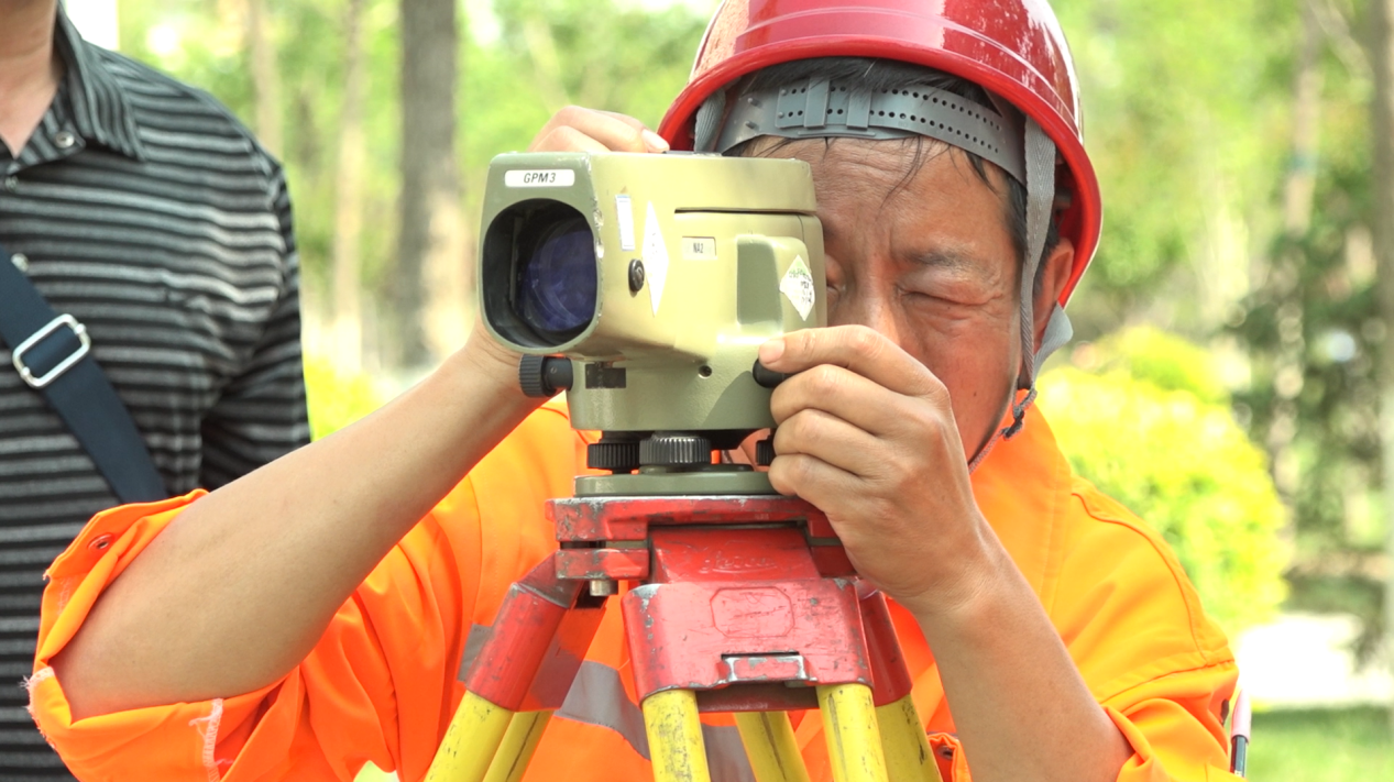 误差不允许超过1毫米 顶级工匠挑战史上最难拼图 误差不允许超过1毫米 顶级工匠挑战史上最难拼图