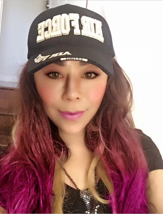 加拿大华裔女艺人刘紫韵(PARlS LlU )