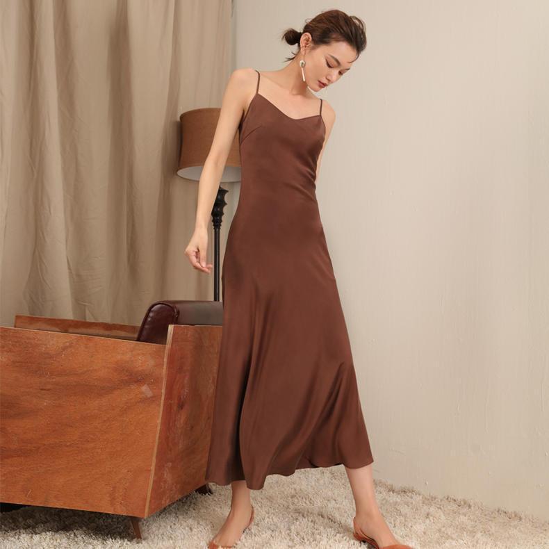 肤色与服装颜色不会搭配?那你就可能一直又土又憔悴!