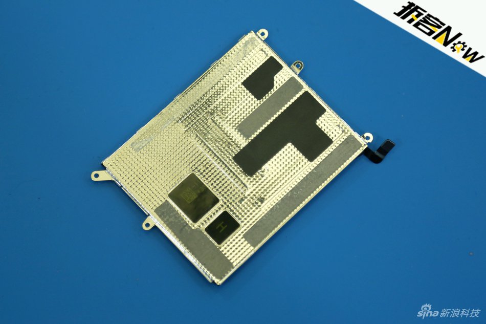 小米8透明探索版深度拆解:透明的秘密,了解一