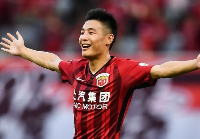 国脚最新身价出炉:武磊200万欧元傲视群雄,郑