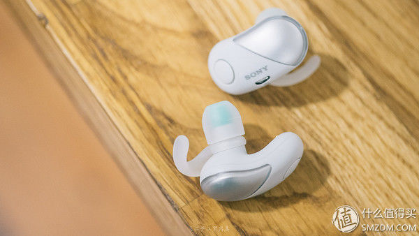 豆类先锋-SONY 索尼 WF-SP700N 降噪运动