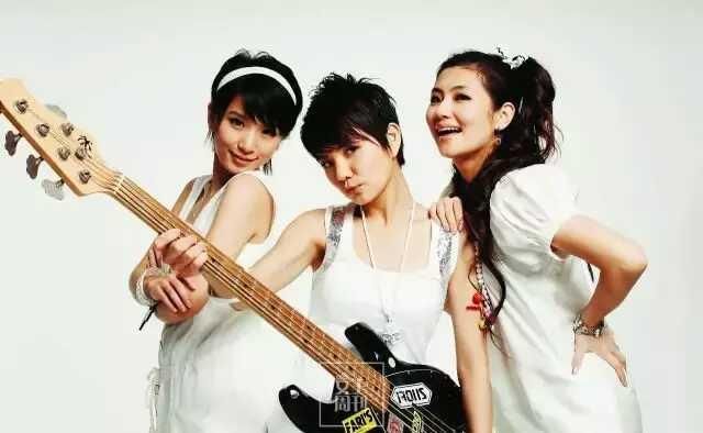 当年最火女子组合SHE,三人现状怎么样,Ella最