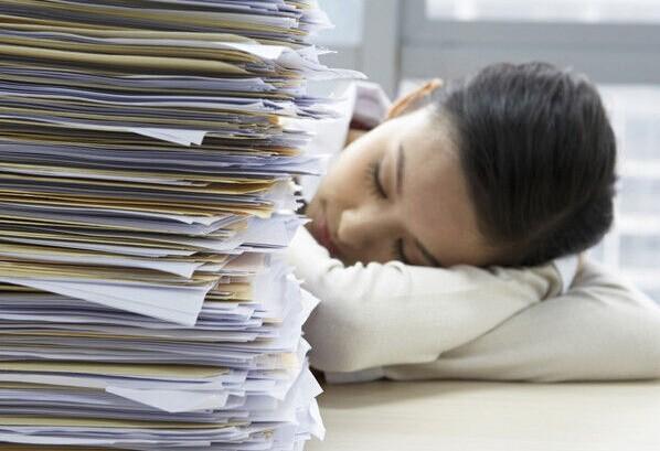 累死你的不是工作 而是不快乐的工作