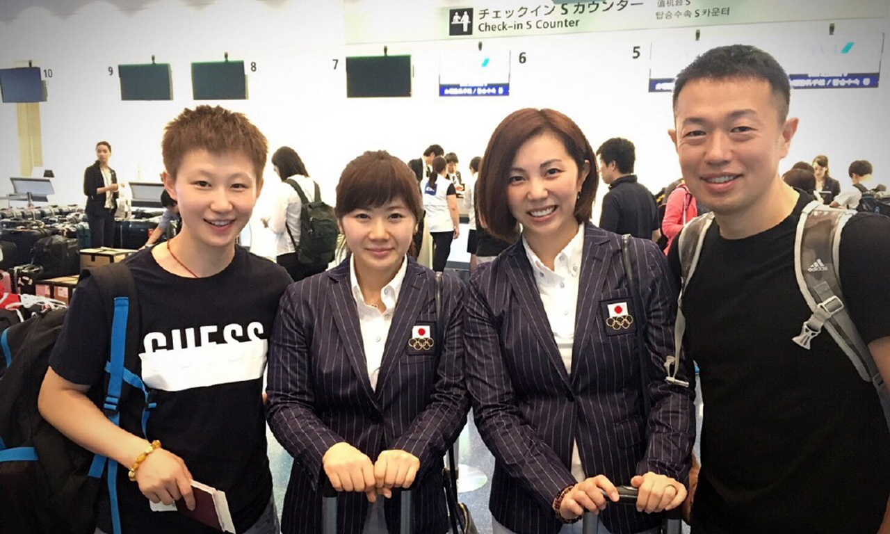 2014年5月，福原爱曾聘请了马场（旧姓星野）美香担任新教练，代替了正在备孕的日籍华裔教练汤媛媛。随后汤媛媛便过上了家庭主妇的生活。