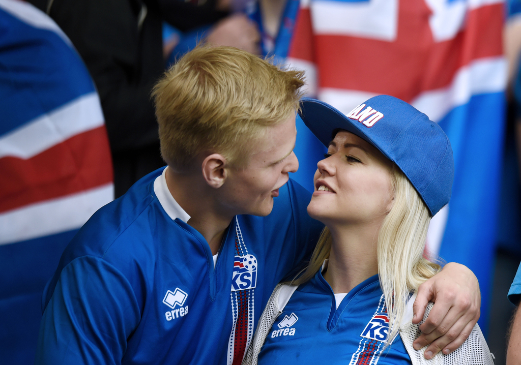 体坛花式接吻大赛 你最想kiss谁