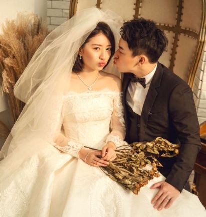 中国体坛一个比较特殊的好日子,在这一天,中国两大奥运冠军邹凯和谌龙