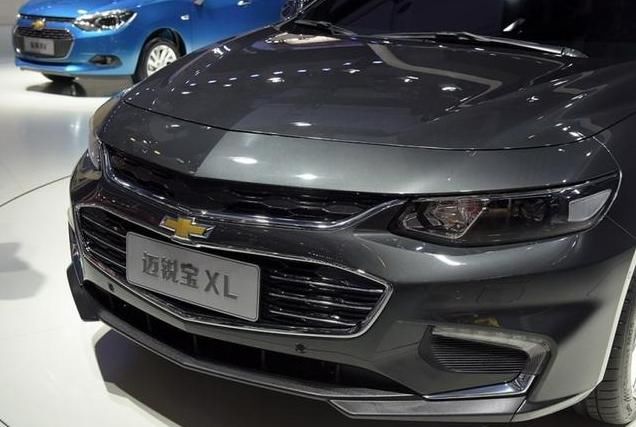 对碰:雪佛兰迈锐宝和标致408,两款半斤八两的