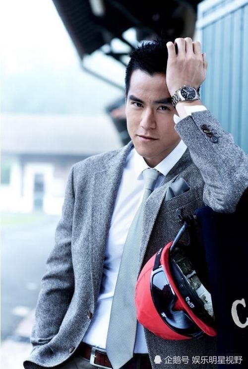 他多次获金像奖金马奖双得主,和张涵予搭档《