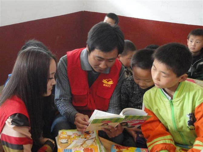 山东榜样人物张义他发起了影响全国的墨子奖