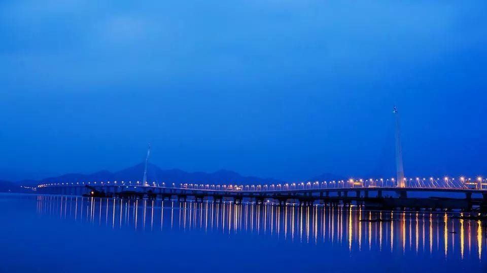 2018跨年烟火晚会将在大连星海湾大桥举办,现