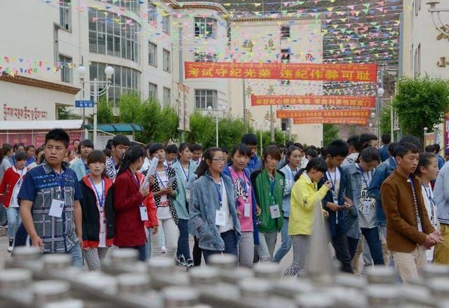 大家来分享一下高考的感受吧,随便说说