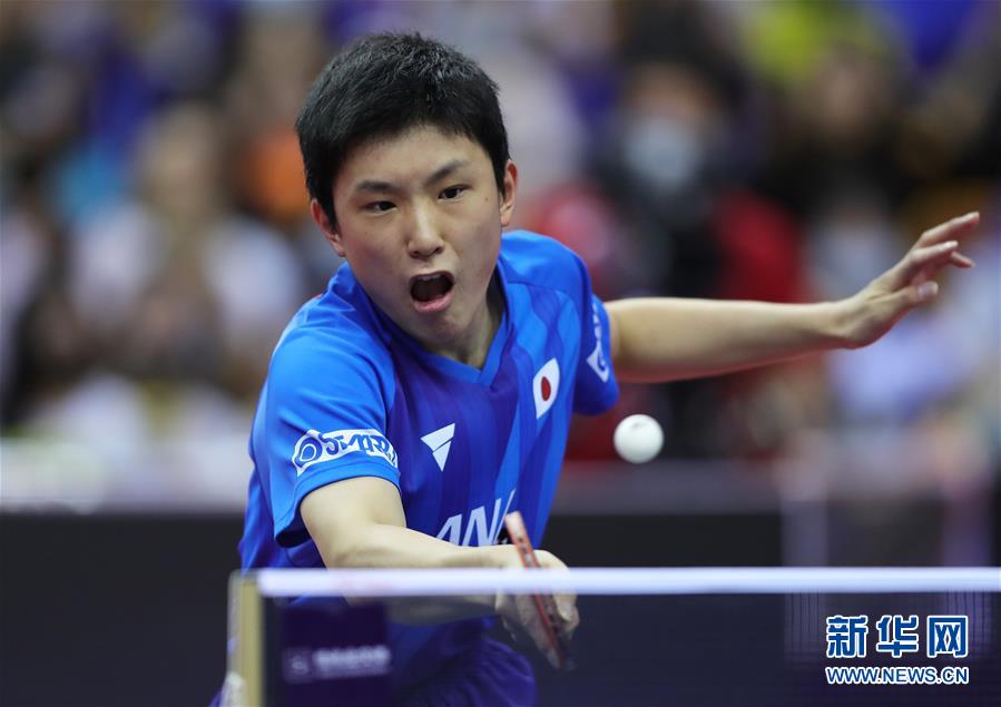乒乓球--中国公开赛:张继科不敌张本智和