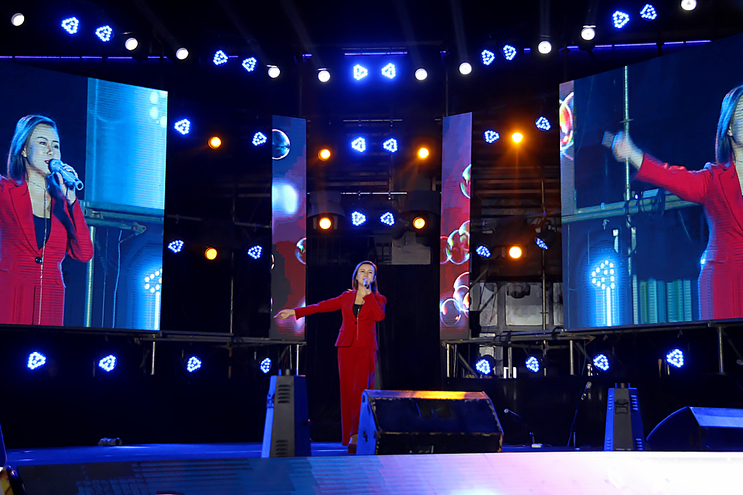 贵州歌手周融儿唱《我回来了贵州》再度勾起思乡情(图2) 贵州歌手周融儿唱《我回来了贵州》再度勾起思乡情(图2)