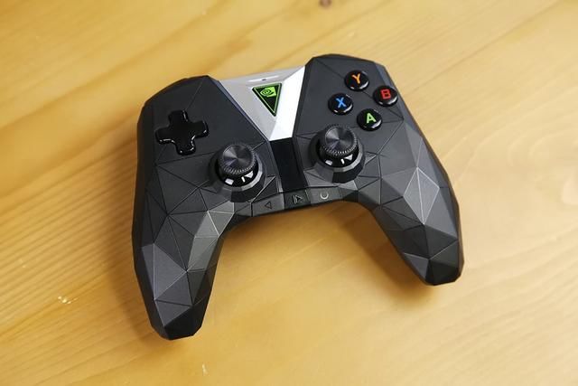 爽玩PC游戏的小主机 NVIDIA SHIELD开箱