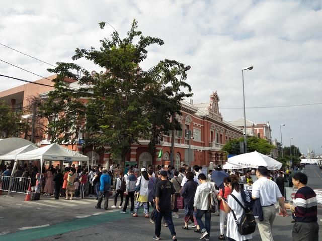 退休后去旅行-在免税店买的商品如何办理退税