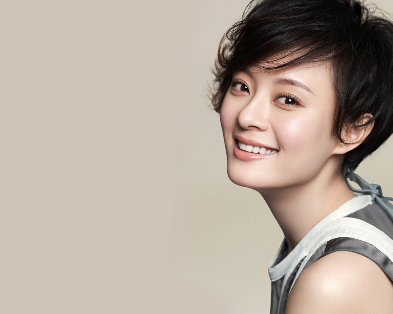 孙俪一件衣服穿八年 王力宏买一万五代步车 娱