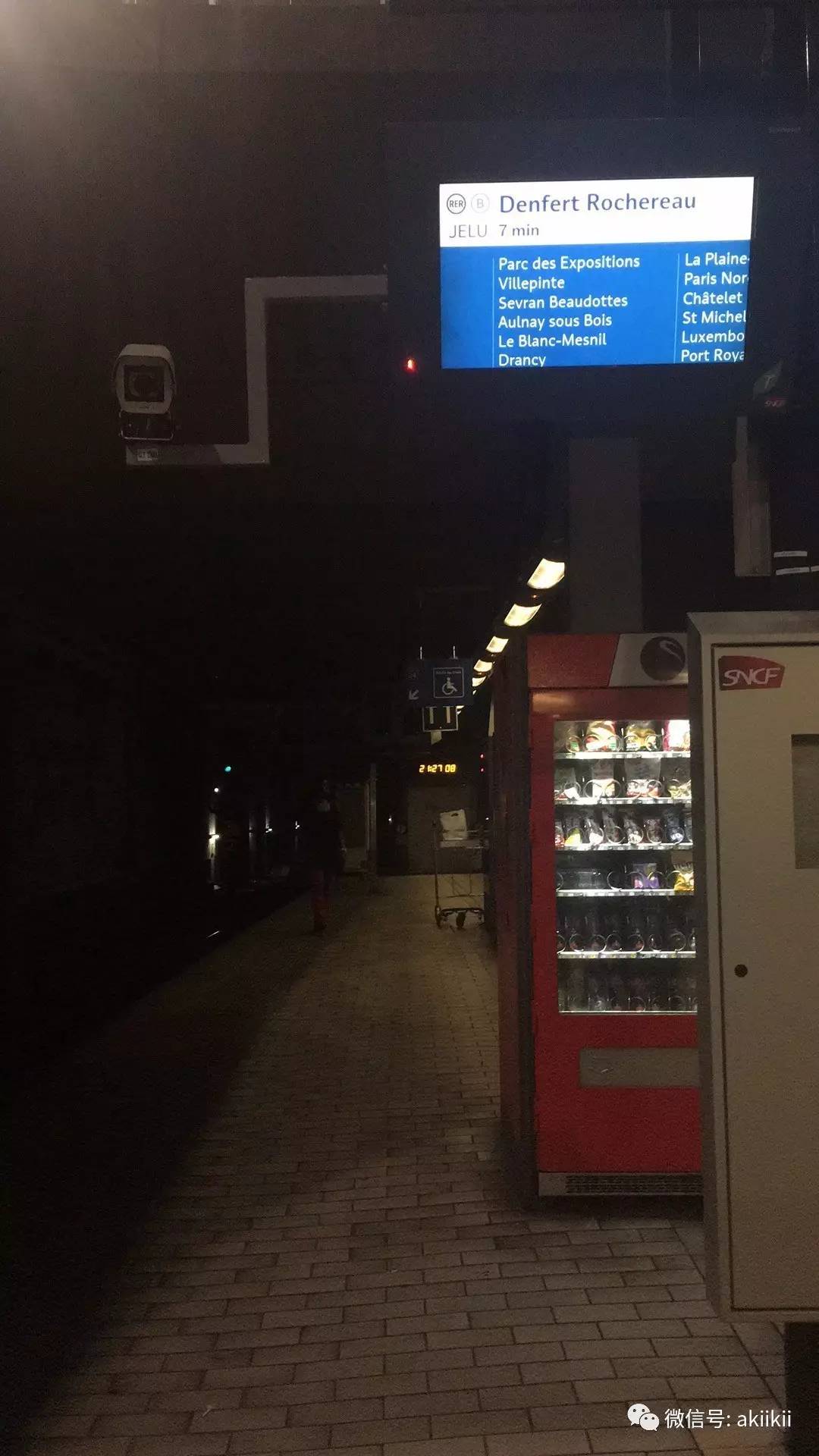 战狼2告诉你持中国护照可以安全回国? 国航:N