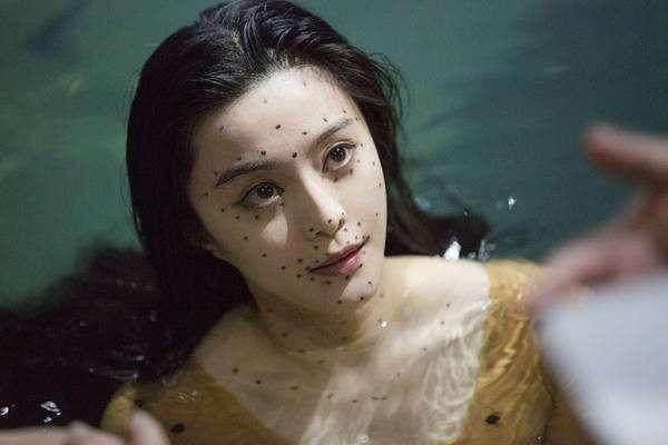 谁是你心目中最美人鱼,赵丽颖惊艳,林允灵气,范