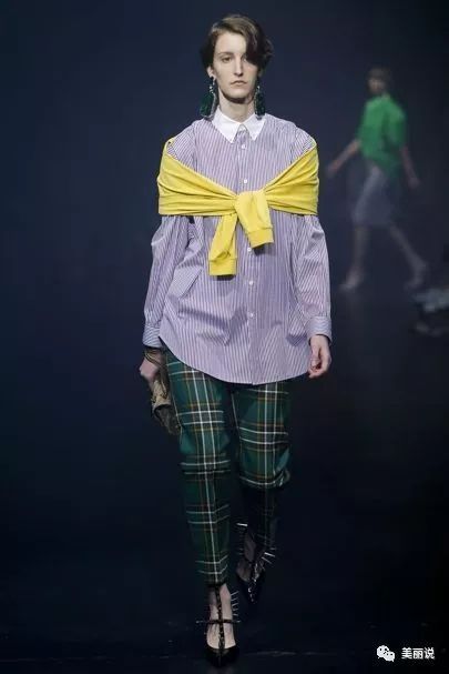 只要3位数,就能get李易峰周冬雨同款!