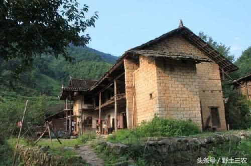 乡村自建房要交税?2类人必需交,3类人可免交,