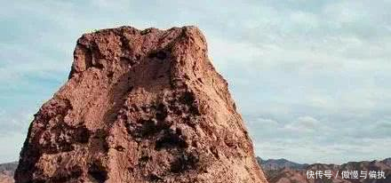 探访九层妖楼,都兰古墓群中最神秘的墓穴